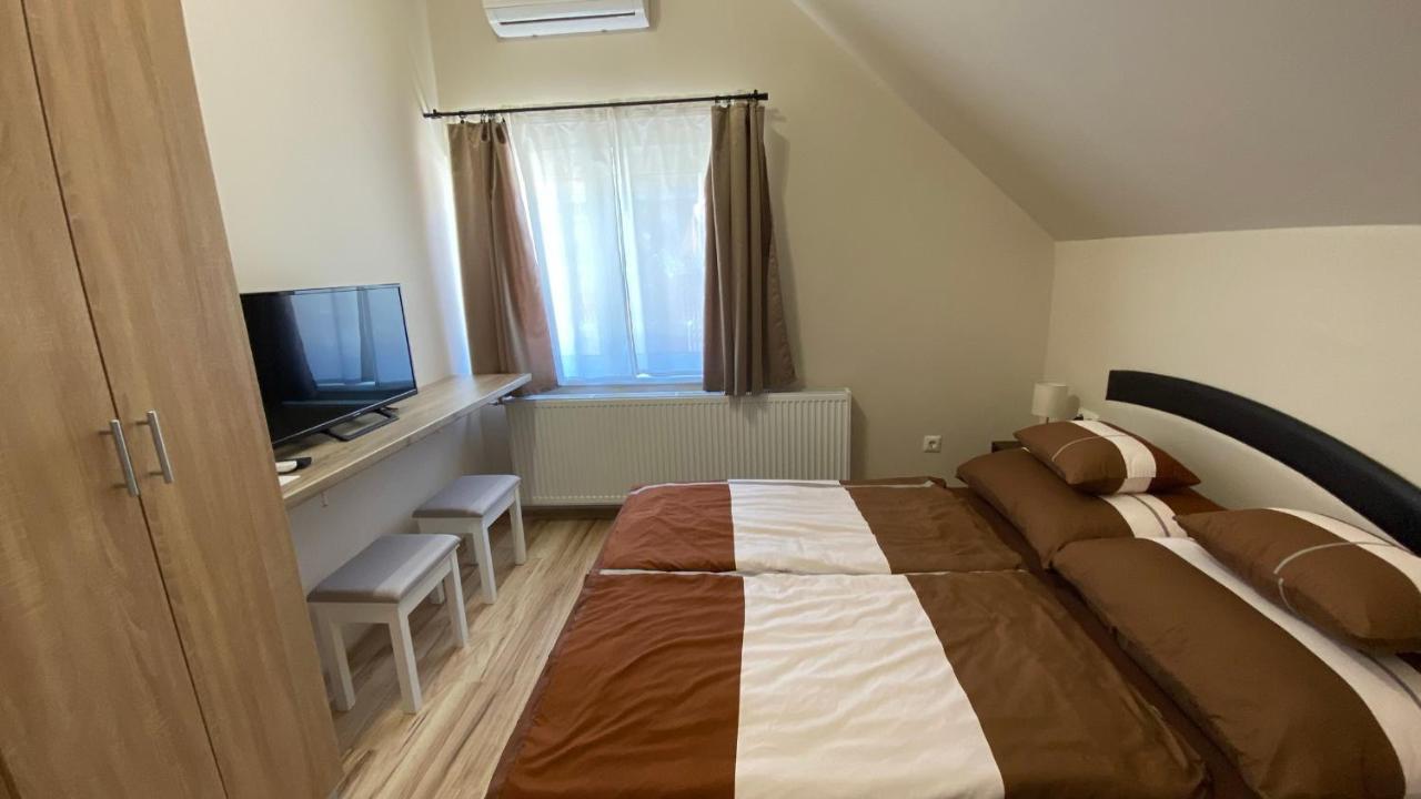 Korall Apartman Balatonfůzfő Exterior foto