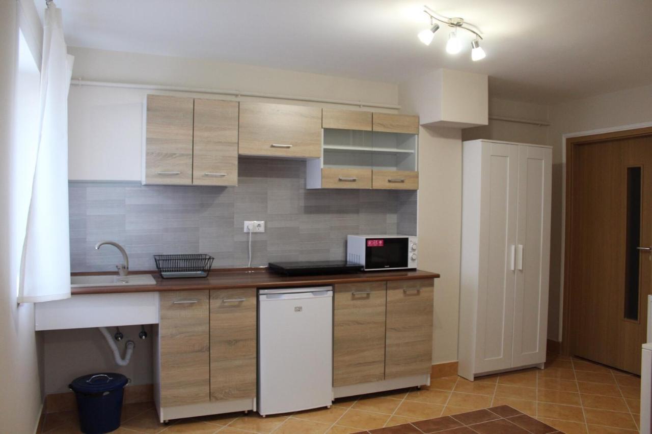 Korall Apartman Balatonfůzfő Exterior foto